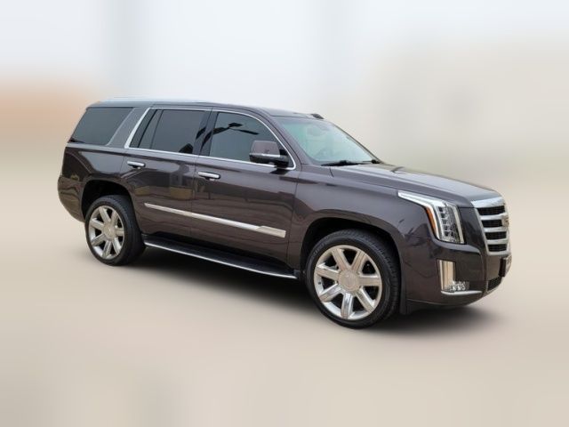 2016 Cadillac Escalade Luxury Collection