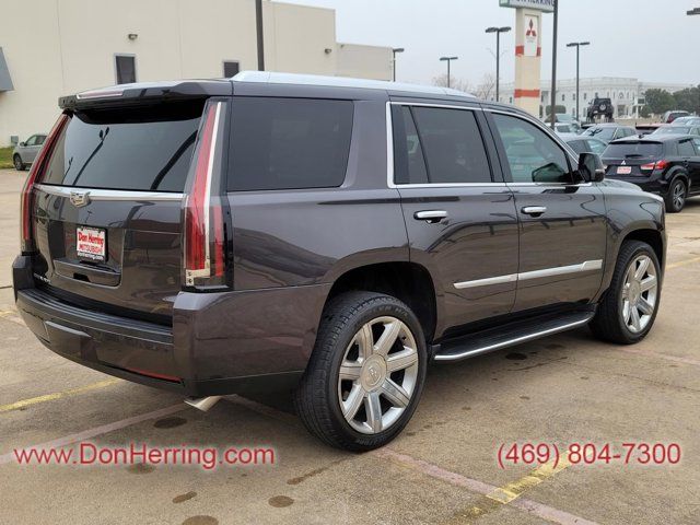 2016 Cadillac Escalade Luxury Collection