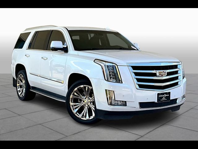 2016 Cadillac Escalade Luxury Collection