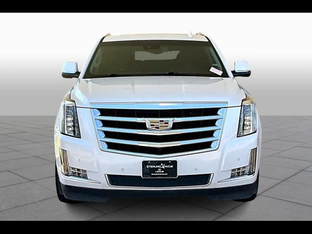 2016 Cadillac Escalade Luxury Collection