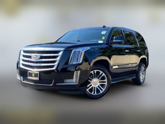 2016 Cadillac Escalade Luxury Collection