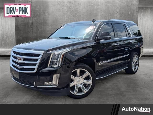 2016 Cadillac Escalade Luxury Collection