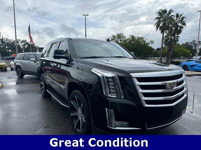 2016 Cadillac Escalade Luxury Collection