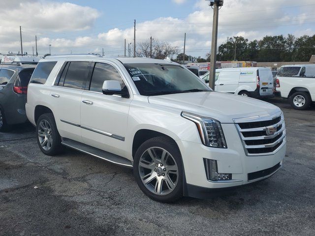 2016 Cadillac Escalade Luxury Collection