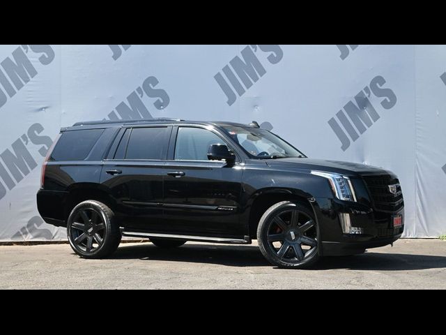 2016 Cadillac Escalade Luxury Collection