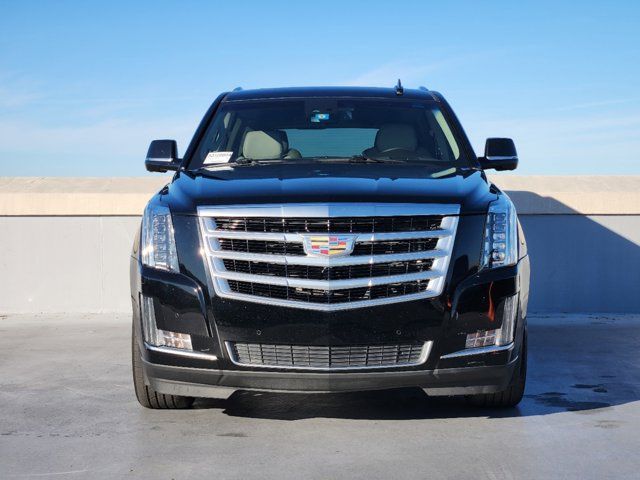 2016 Cadillac Escalade Luxury Collection