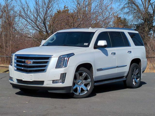 2016 Cadillac Escalade Luxury Collection