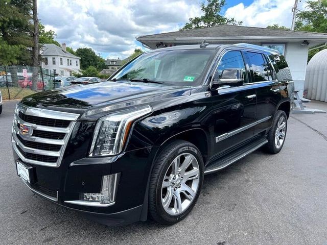 2016 Cadillac Escalade Luxury Collection