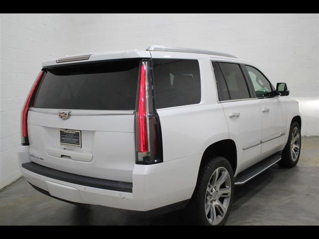 2016 Cadillac Escalade Luxury Collection