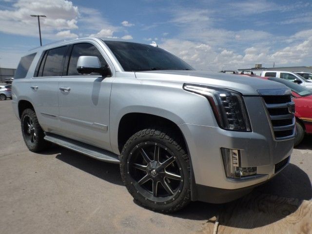 2016 Cadillac Escalade Luxury Collection