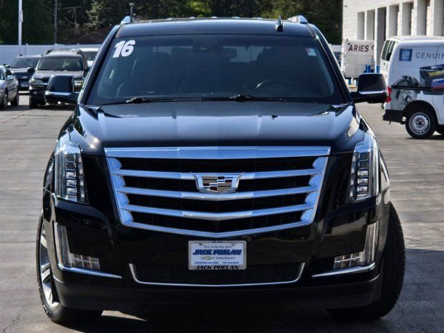 2016 Cadillac Escalade Luxury Collection