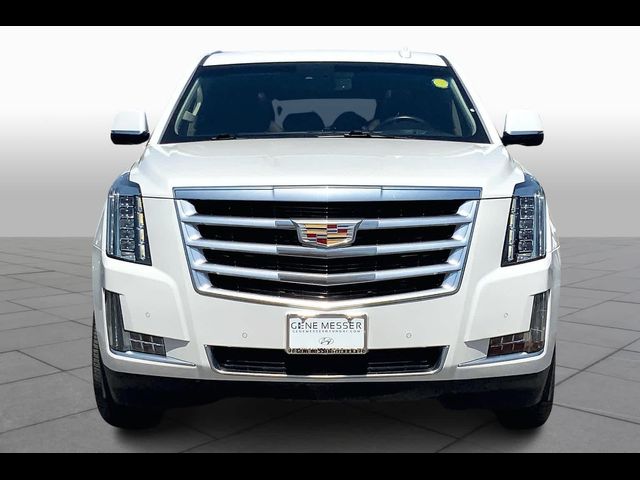 2016 Cadillac Escalade Luxury Collection