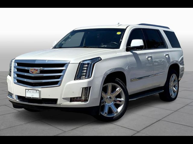 2016 Cadillac Escalade Luxury Collection