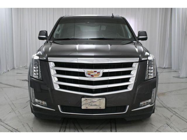 2016 Cadillac Escalade Luxury Collection