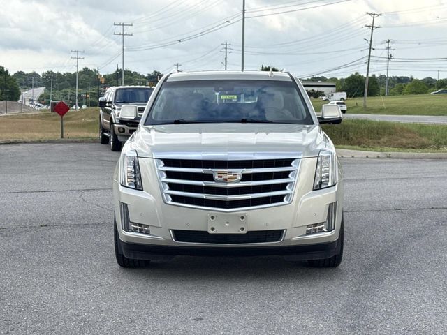 2016 Cadillac Escalade Luxury Collection