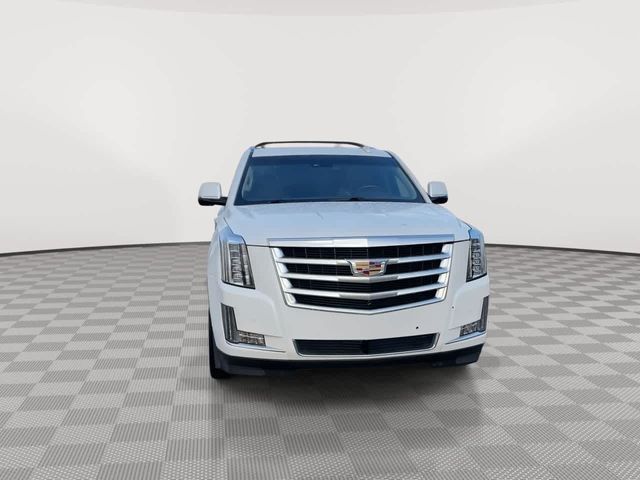 2016 Cadillac Escalade Luxury Collection