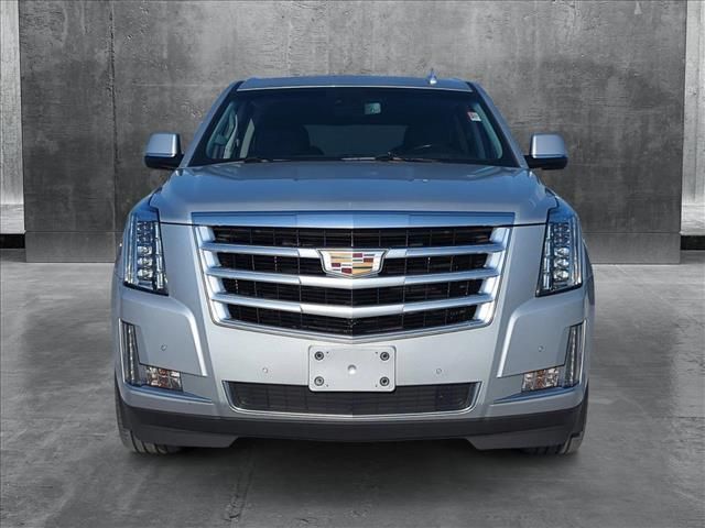 2016 Cadillac Escalade Luxury Collection