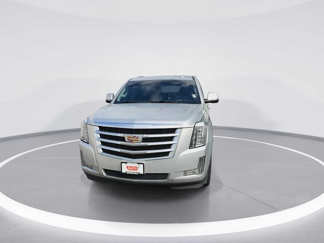 2016 Cadillac Escalade Luxury Collection