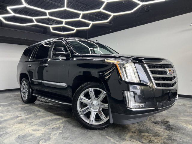 2016 Cadillac Escalade Luxury Collection