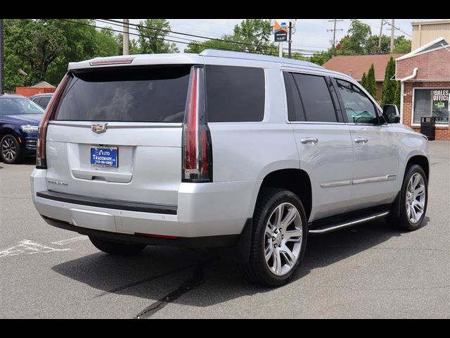 2016 Cadillac Escalade Luxury Collection