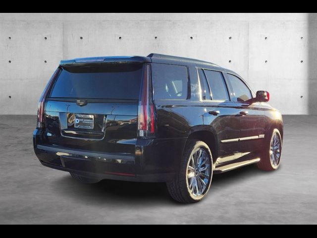 2016 Cadillac Escalade Luxury Collection