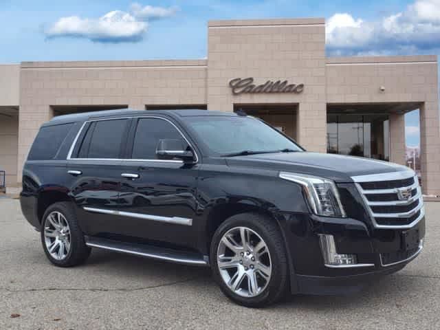 2016 Cadillac Escalade Luxury Collection