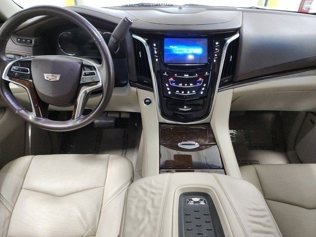 2016 Cadillac Escalade Luxury Collection