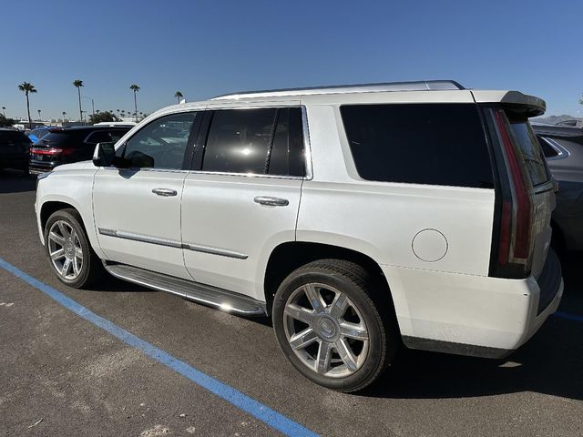 2016 Cadillac Escalade Luxury Collection