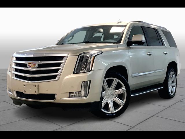 2016 Cadillac Escalade Luxury Collection