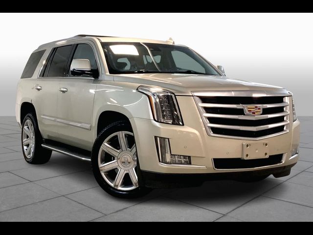 2016 Cadillac Escalade Luxury Collection