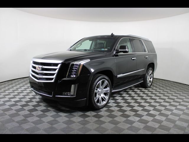 2016 Cadillac Escalade Luxury Collection