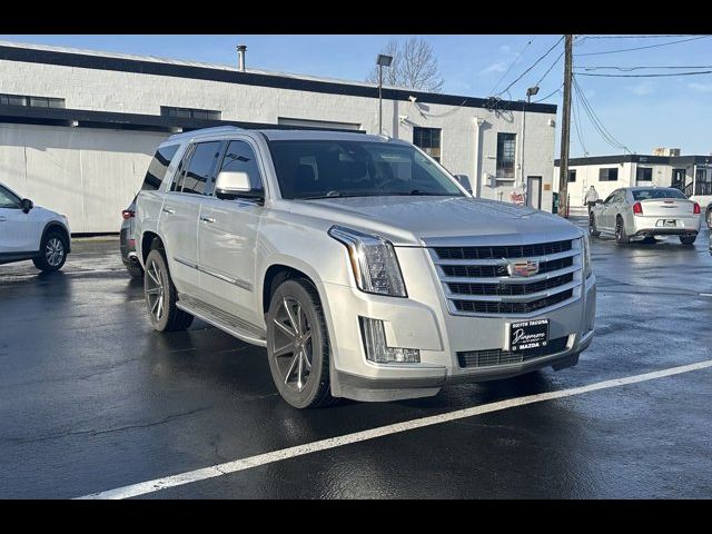 2016 Cadillac Escalade Luxury Collection