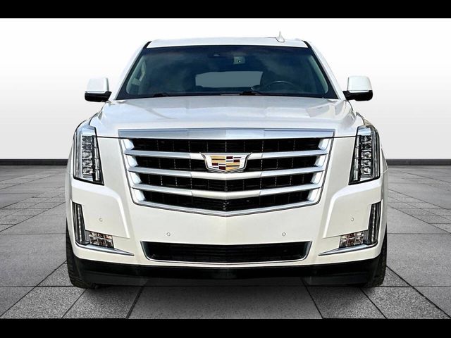 2016 Cadillac Escalade Luxury Collection