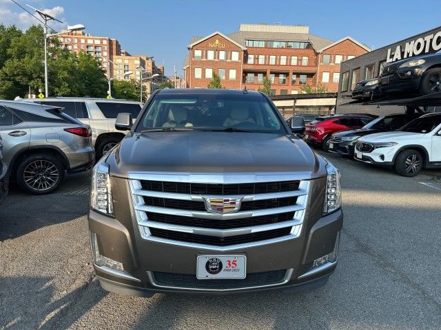 2016 Cadillac Escalade Luxury Collection