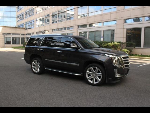 2016 Cadillac Escalade Luxury Collection