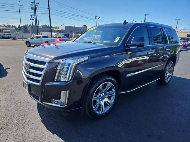 2016 Cadillac Escalade Luxury Collection