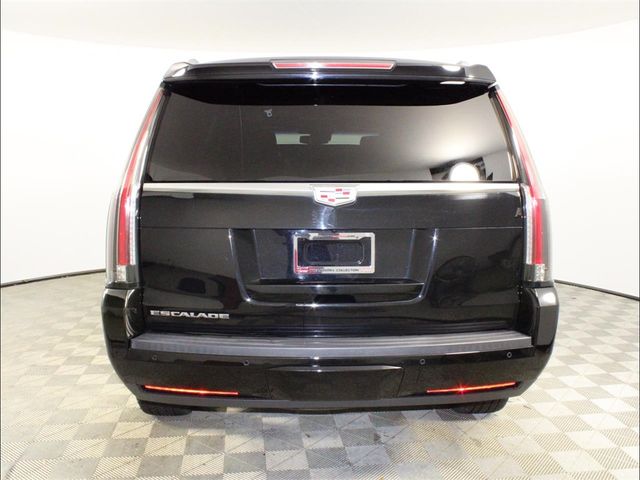 2016 Cadillac Escalade Platinum