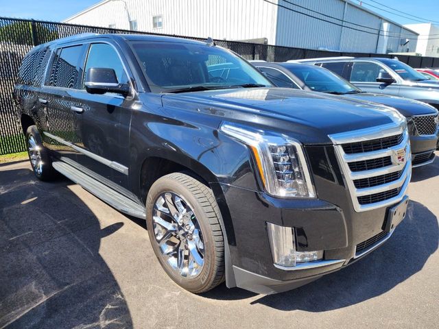 2016 Cadillac Escalade ESV Luxury Collection