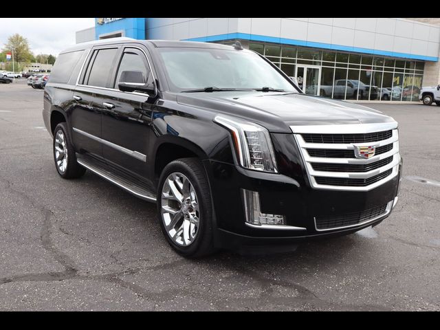 2016 Cadillac Escalade ESV Luxury Collection