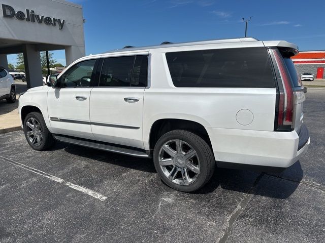 2016 Cadillac Escalade ESV Luxury Collection