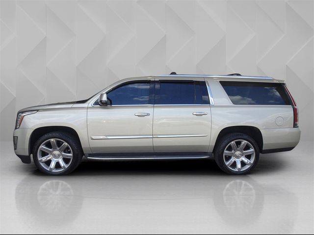 2016 Cadillac Escalade ESV Luxury Collection