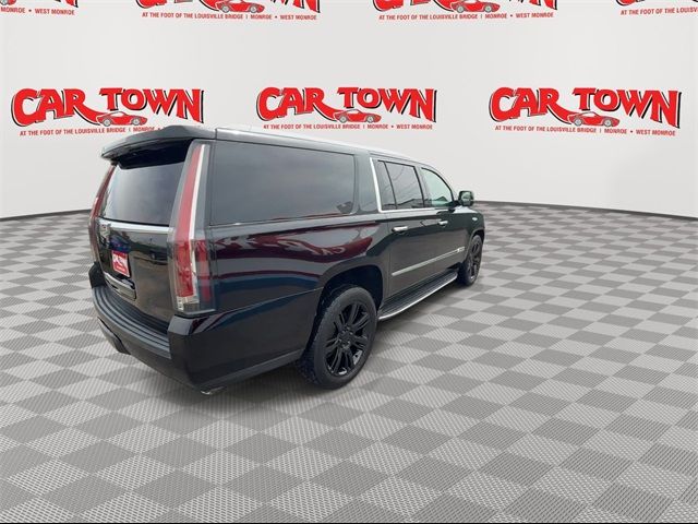 2016 Cadillac Escalade ESV Luxury Collection