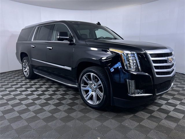 2016 Cadillac Escalade ESV Luxury Collection