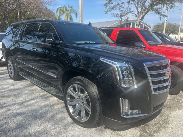 2016 Cadillac Escalade ESV Luxury Collection