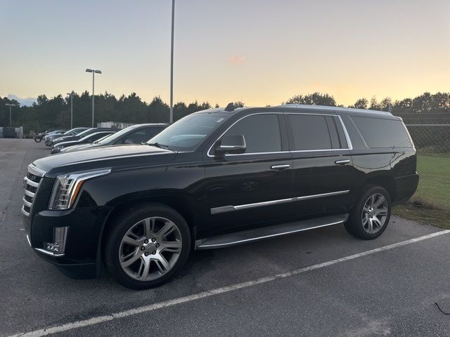 2016 Cadillac Escalade ESV Luxury Collection