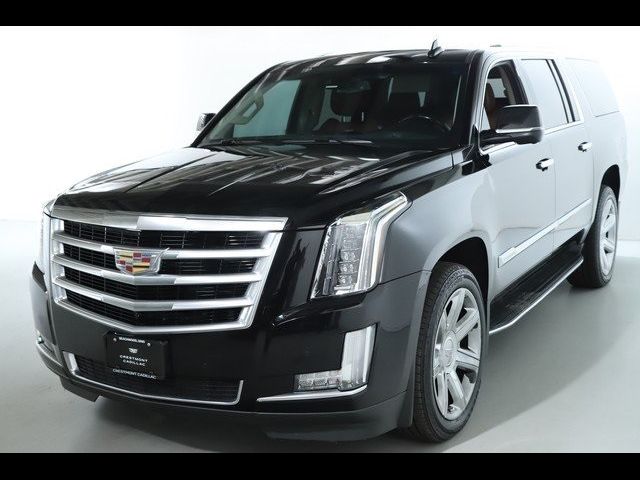 2016 Cadillac Escalade ESV Luxury Collection