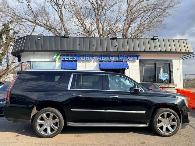 2016 Cadillac Escalade ESV Luxury Collection