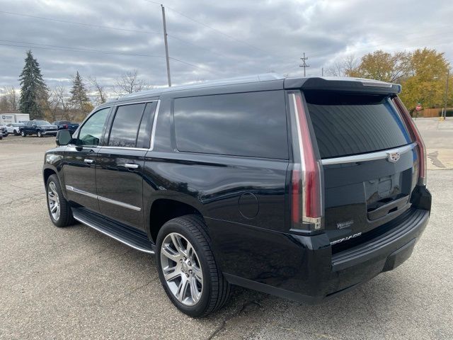 2016 Cadillac Escalade ESV Luxury Collection