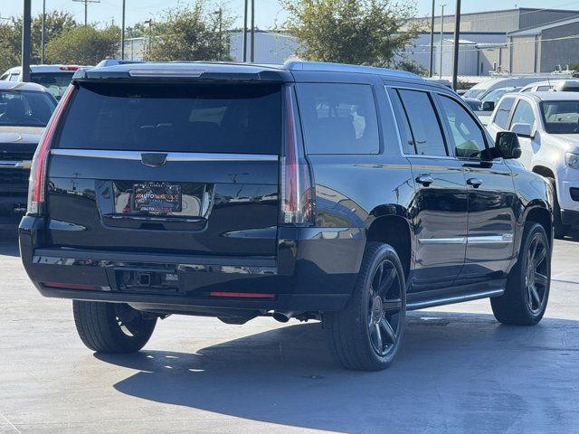 2016 Cadillac Escalade ESV Luxury Collection