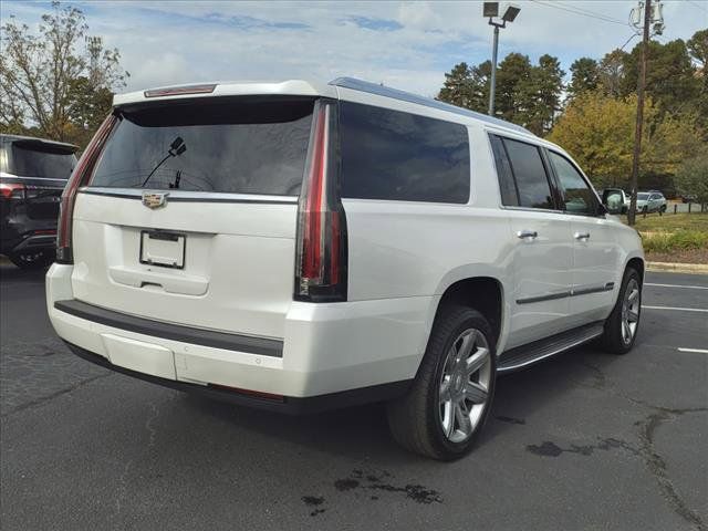 2016 Cadillac Escalade ESV Luxury Collection